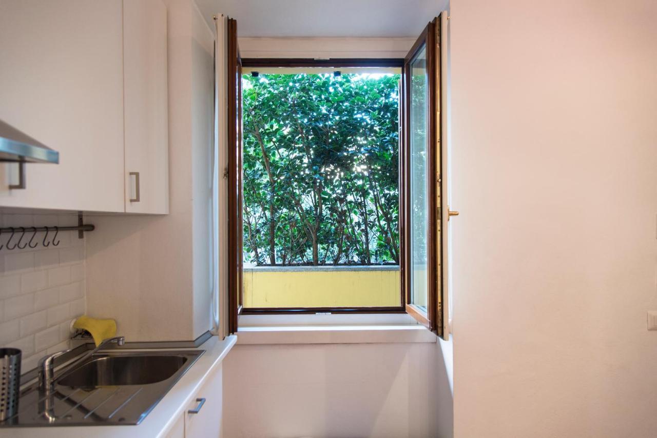 Youhosty - Laghetto Small 3 Apartment Milan Luaran gambar